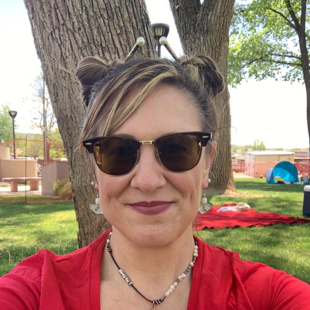 Meet your Posher, Jeannie